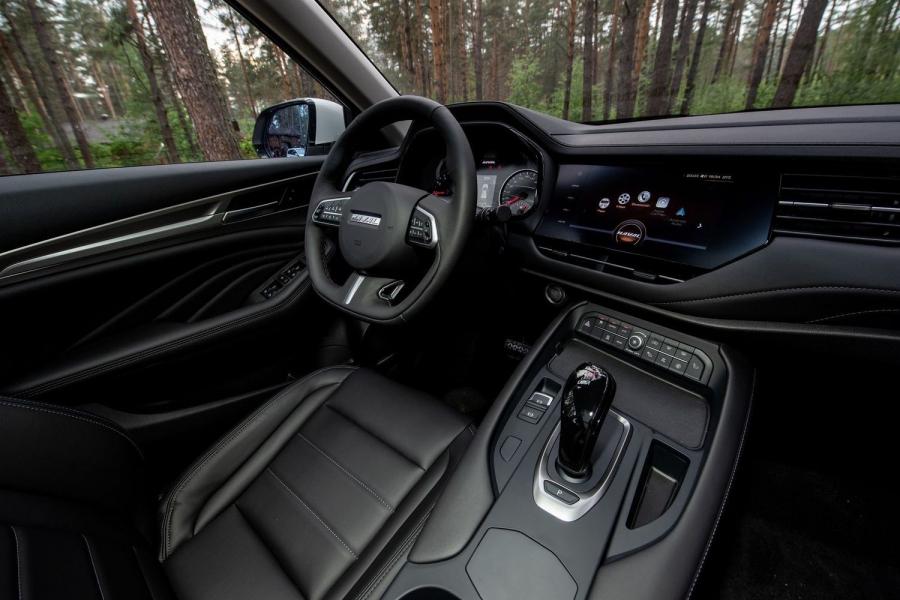 Интерьер Haval F7 2019 года  (фото 33 из 41)